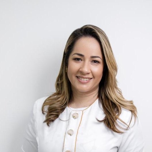 Dra. Bruna Fiuza