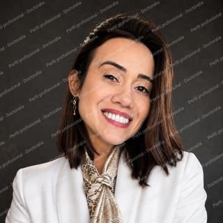 Dra. Adriana Herculano Pereira