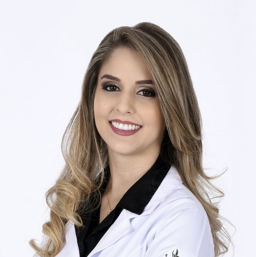 Dra. Juliana Paraguassu Demes Freitas
