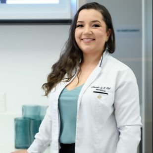Dra. Amanda De Oliveira Vial