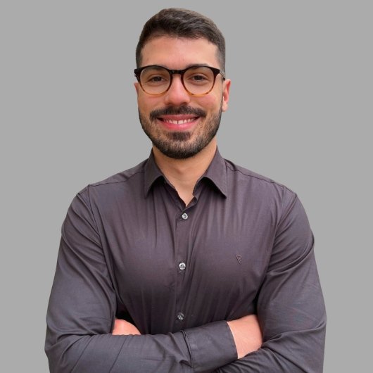 Dr. Rodrigo Ruas Floriano de Toledo