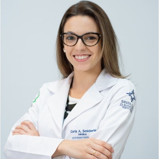 Dra. Carla Smiderle