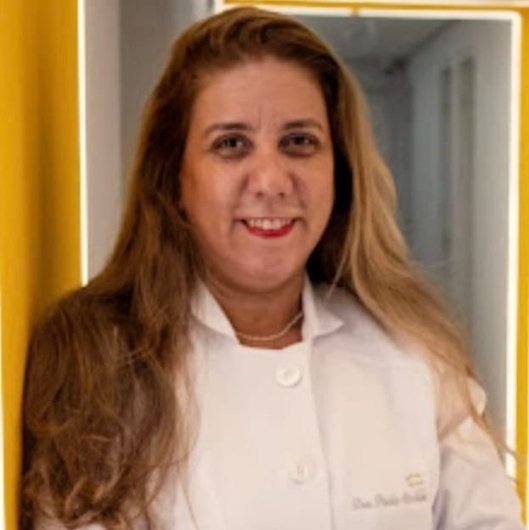 Dra. Paula Stockler