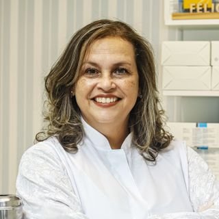 Dra. Adriana Vianna