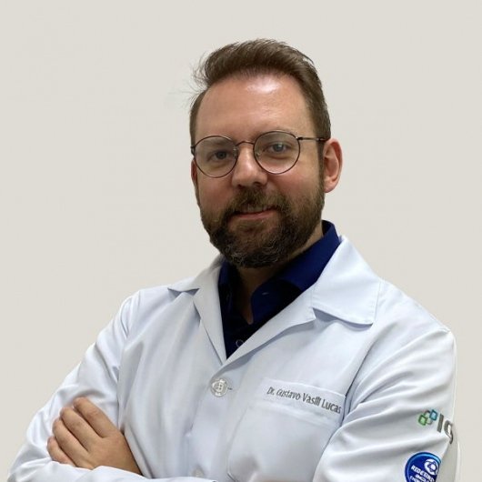 Dr. Gustavo Vasili Lucas