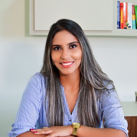 Dra. Mirna Rodrigues