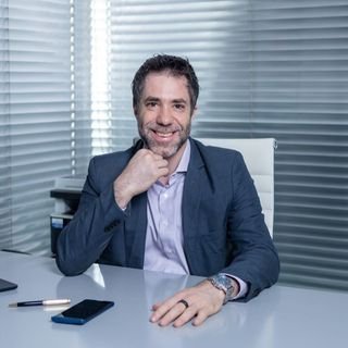 Dr. Marcelo Pavan Paiva
