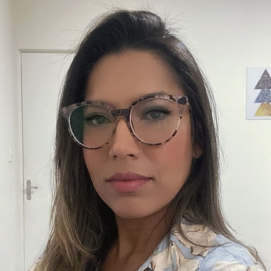 Dra. Rafaella Quirino