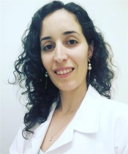 Dra. Camila Rosa
