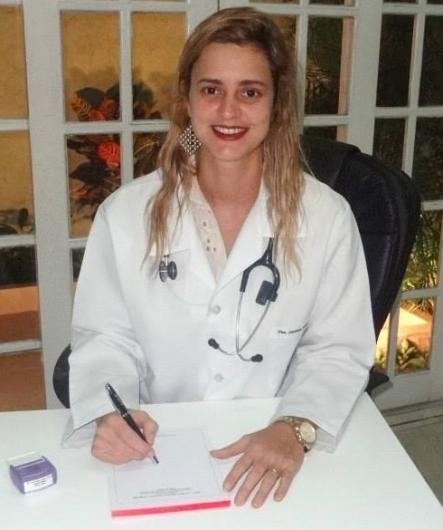 Dra. Luciane Reina Catarino