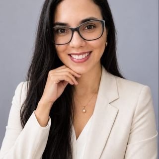 Dra. Ísis Fabiana Oliveira