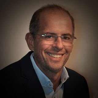 Dr. Rodolfo Leite Arantes