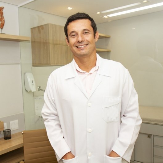 Dr. Haendel Cazitta