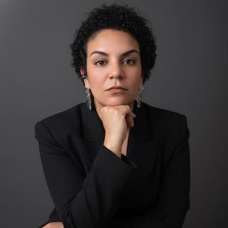 Dra. Fernanda Torres