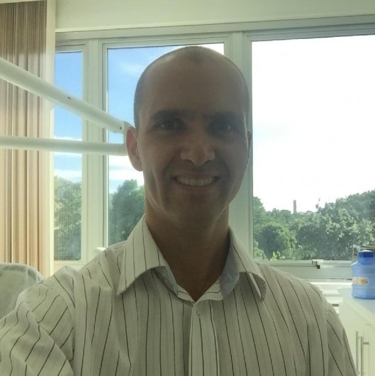 Dr. Fabio Camilo