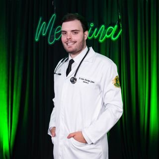 Dr. Pedro Henrique Gomes da Silva