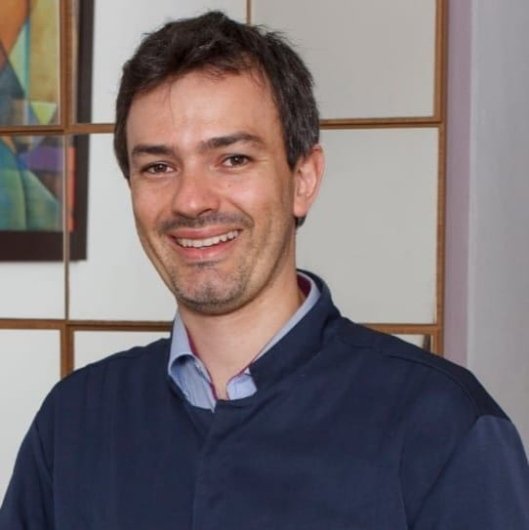 Dr. Luis Cera
