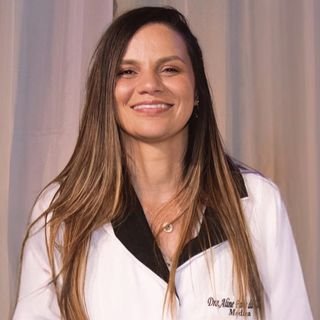 Dra. Aline Faria da Costa .