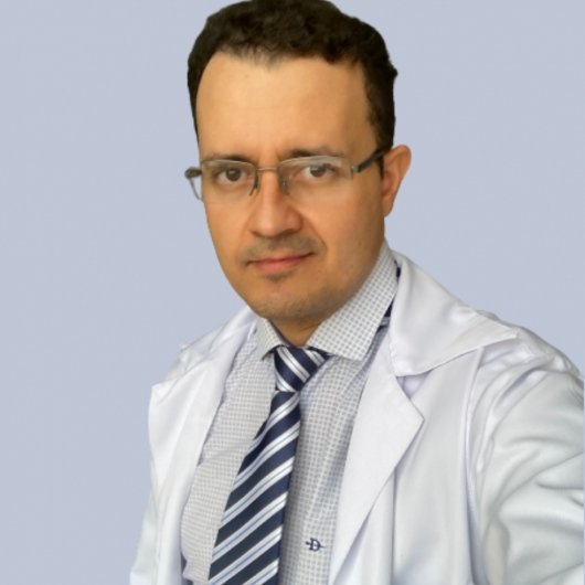 Dr. Leonel Cunha
