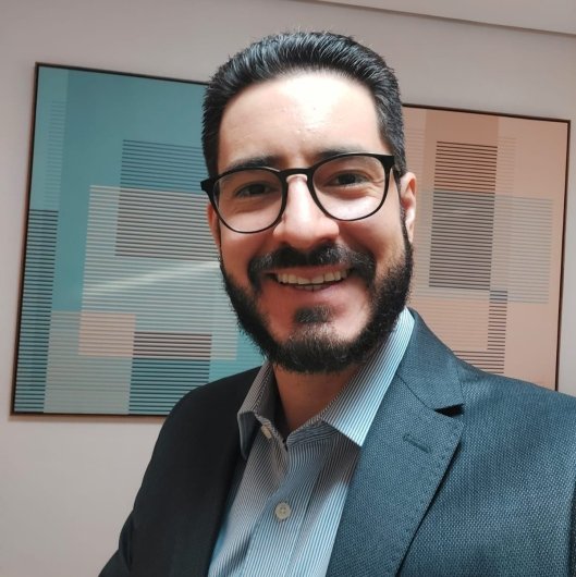 Dr. Murilo Ferreira Caetano