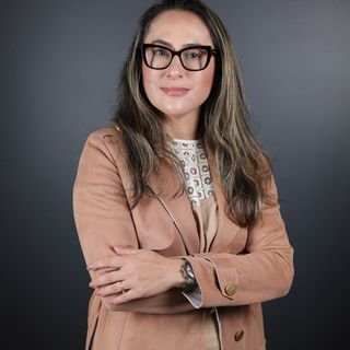 Viviane Diniz de Resende .