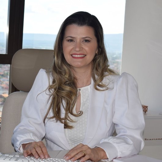 Dra. Micaelle Jozinne Gonçalves Cardoso