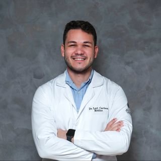 Dr. Levi Carioca