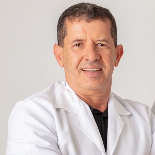 Dr. Carlos Alberto