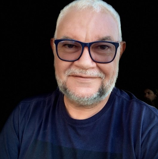 Ewerton Helder Bentes de Castro