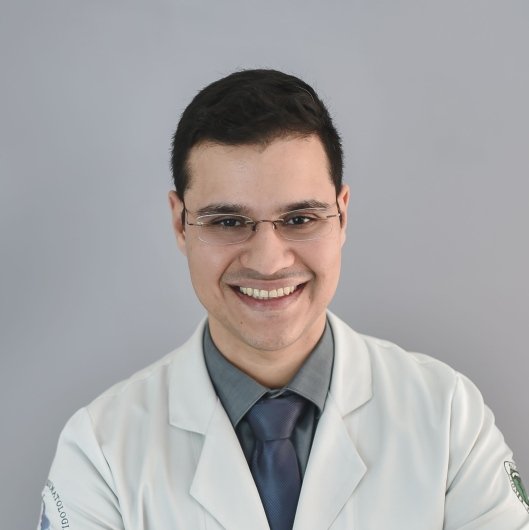 Dr. Alexandre Lima Matos