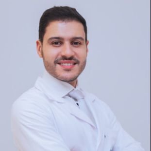 Dr. Renan Santiago Faria
