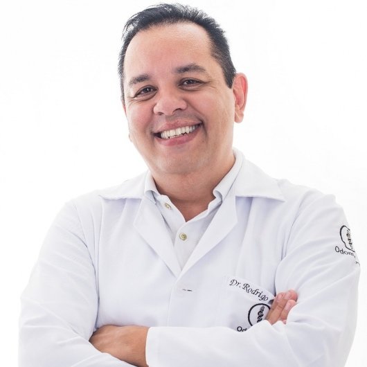 Dr. Rodrigo Bonilha