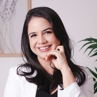 Dra. Yasmin Brito Santiago