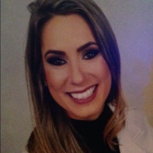 Dra. Natalia Venturim