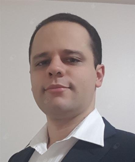 Prof. Fabio Thadeu Ferreira