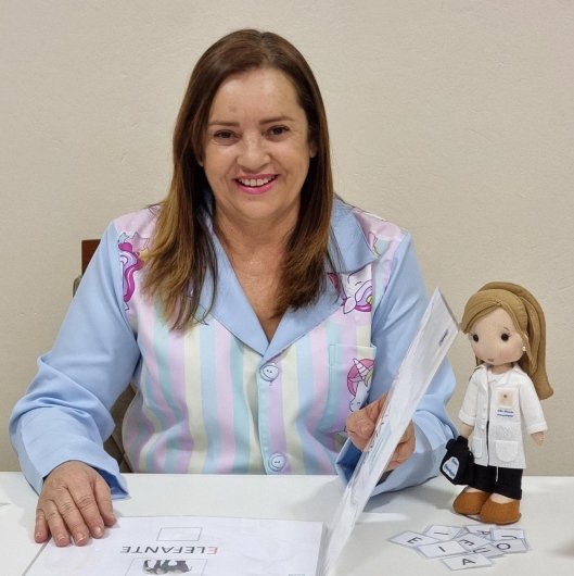 Prof. Célia Miranda
