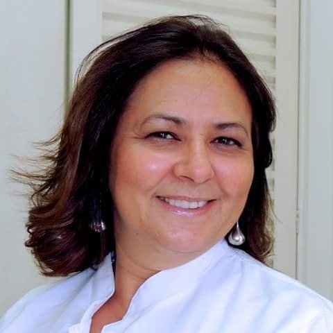 Iris Maria Barros de Brito