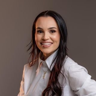 Dra. Dra. Sarah Tolentino