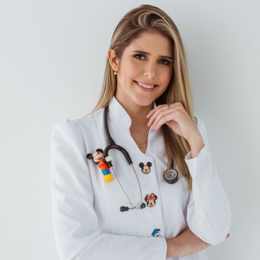 Dra. Isabelly Lopes
