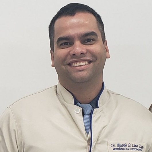 Dr. Ricardo de Lima Zago