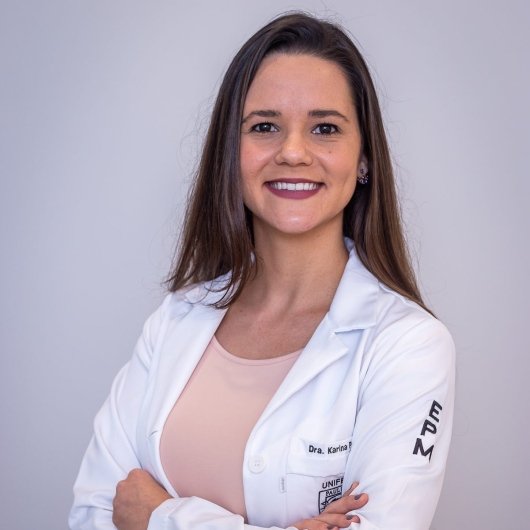 Dra. Karina Peres