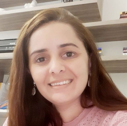 Débora Cristiane Porto de Góis Ribeiro