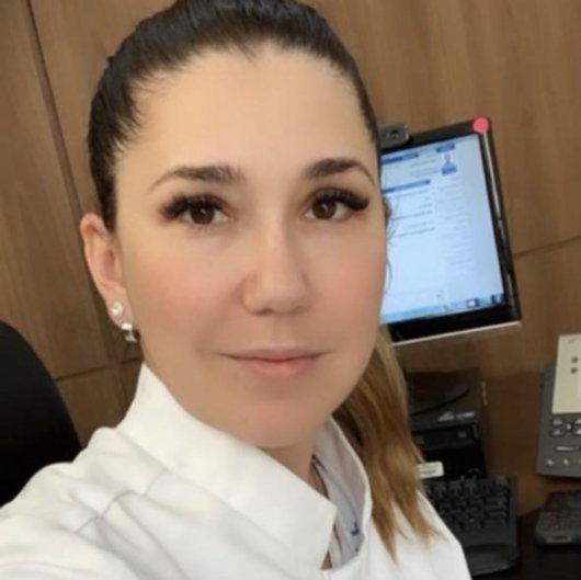 Dra. Flávia Letícia Carvalho Gonçalves