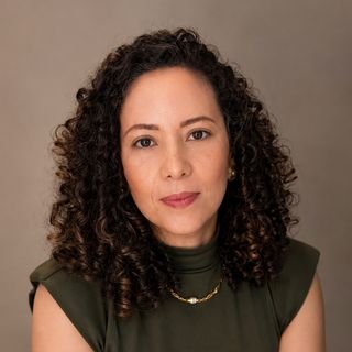 Dra. Nádia Dantas