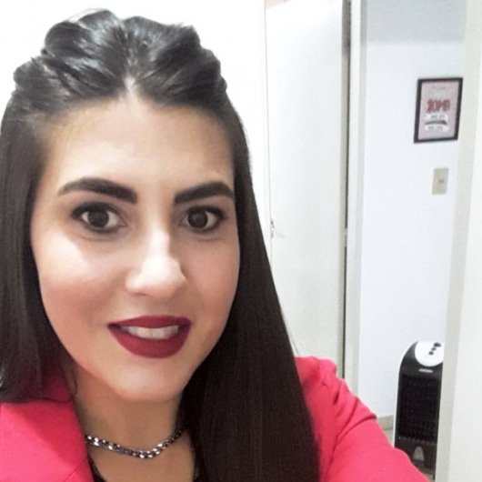 Dra. Daiane Aparecida Silva