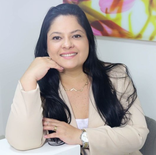 Erika Diniz