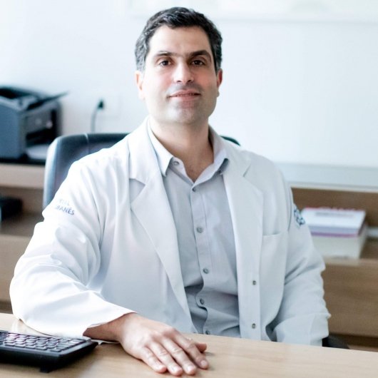 Dr. Marcelo Fadul Vilibor