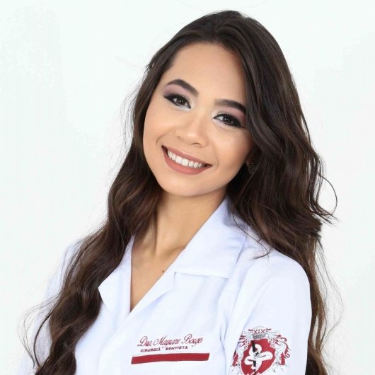 Dra. Mayrane Borges