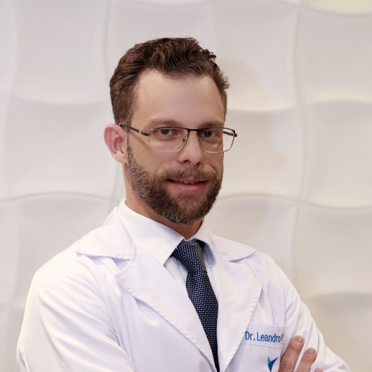 Dr. Leandro Valdir Viecili