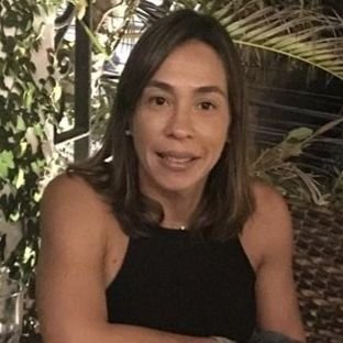 Dra. Ana Claudia Leite